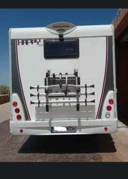 En venta P.L.A. Happy 435 Blanco 2017 Badajoz foto 3