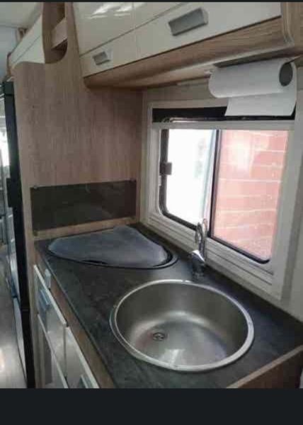 En venta P.L.A. Happy 435 Blanco 2017 Badajoz foto 9