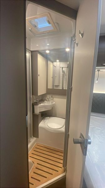 En venta Etrusco FB 5900 AUTOMATICA Blanco 2026 Barcelona foto 5