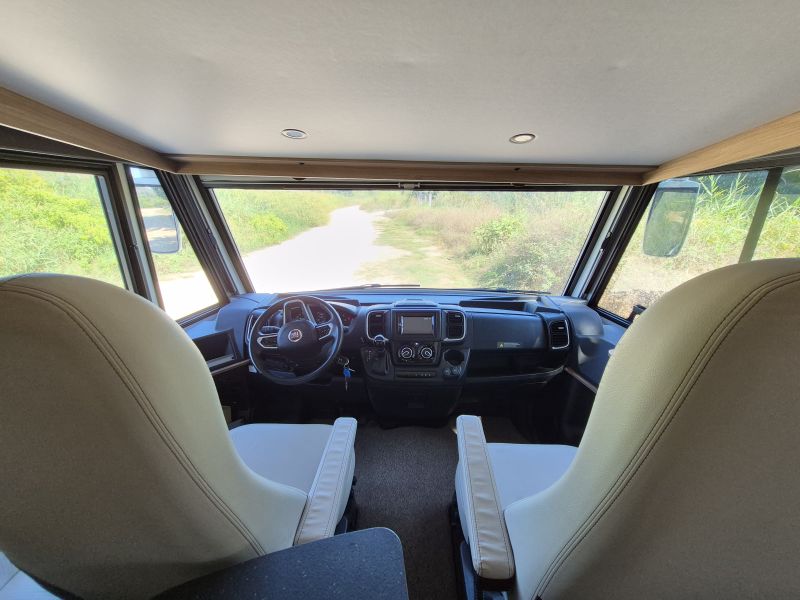 En venta Pilote Expression 740G Blanco 2024 Alicante foto 1
