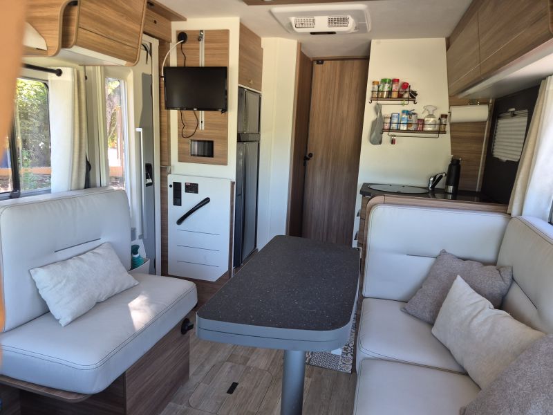 En venta Pilote Expression 740G Blanco 2024 Alicante foto 8