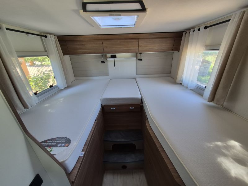 En venta Pilote Expression 740G Blanco 2024 Alicante foto 20