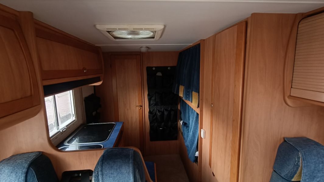 En venta Moncayo Halcón 465 Blanco 2002 Teruel foto 14