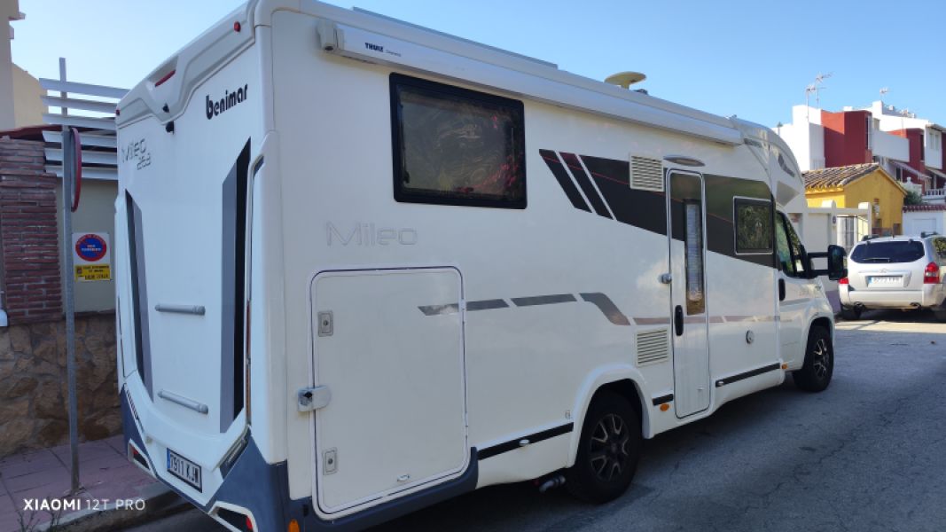 En venta Benimar Mileo 263 2018 Málaga foto 1
