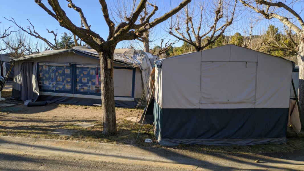 En venta Knaus Südwind 550 TKF 2,5 Blanco 2004 Barcelona foto 2