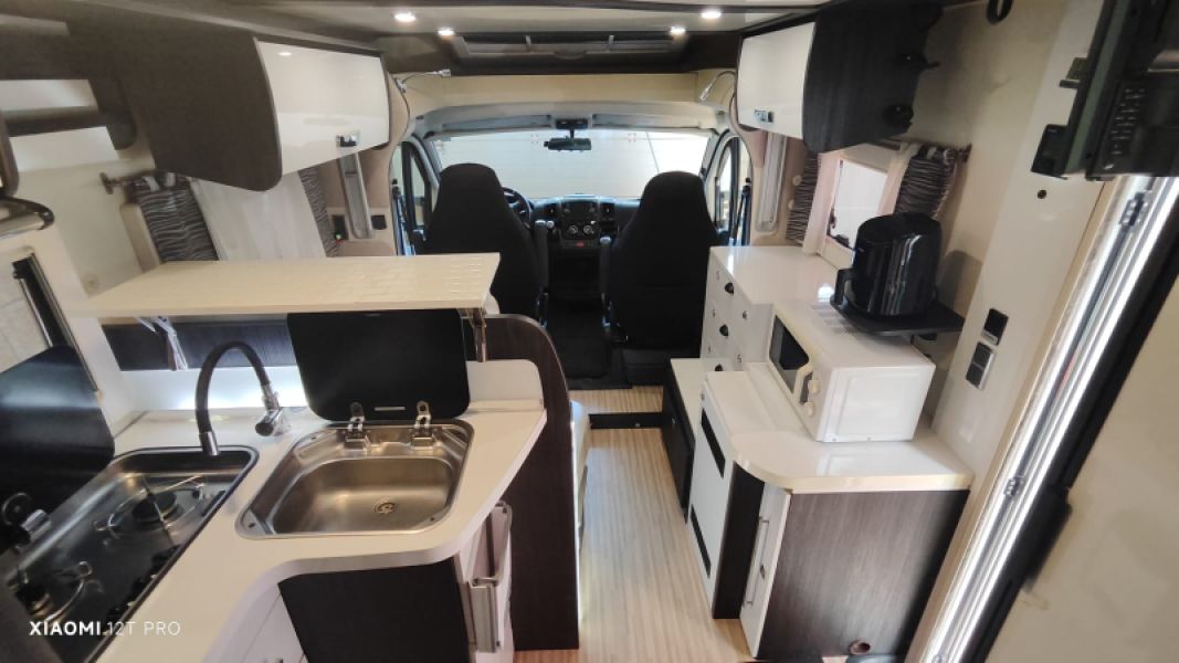 En venta Benimar Mileo 263 2018 Málaga foto 8
