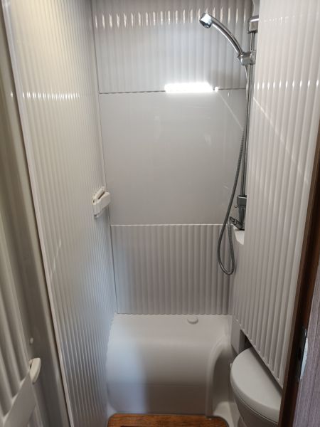 En venta Carado V132 Blanco 2020 Girona foto 10
