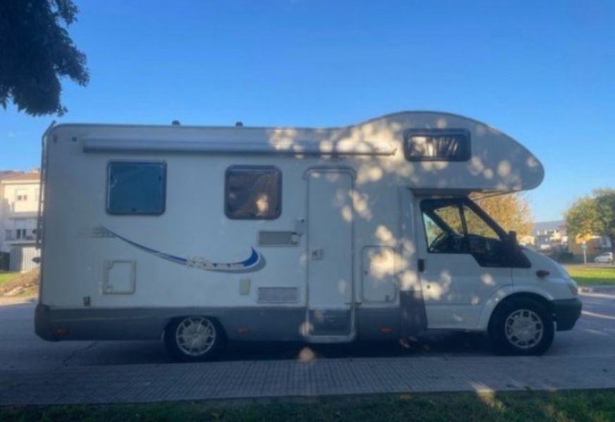 En venta Ford Transit  Blanco 2005 Barcelona foto 4