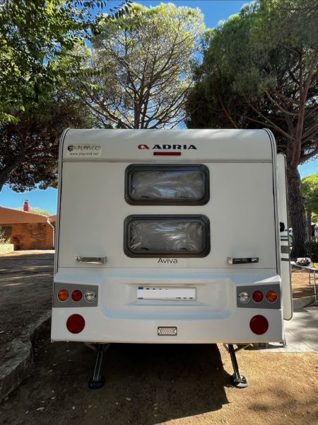 En venta Adria Aviva 350 L Blanco 2018 Barcelona foto 15