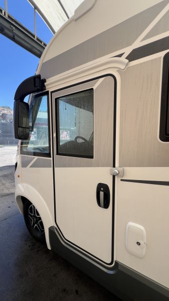 En venta Fiat MOBILVETTA DESIGN KEA I 86 Blanco 2024 Pontevedra foto 9