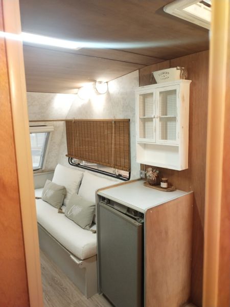 En venta Beyerland VITESSE 400-2 Beige 2010 Tarragona foto 5