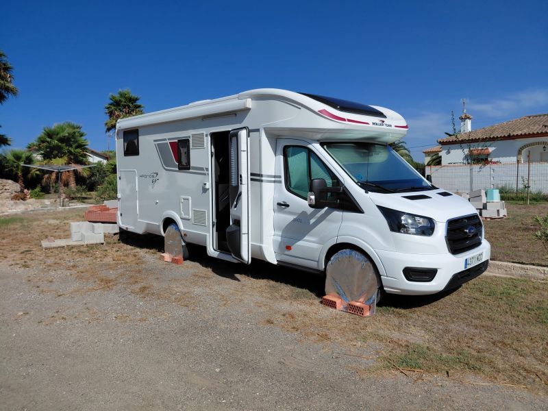 En venta Roller Team Kronos 284 TL GO Blanco 2025 Cádiz foto 1