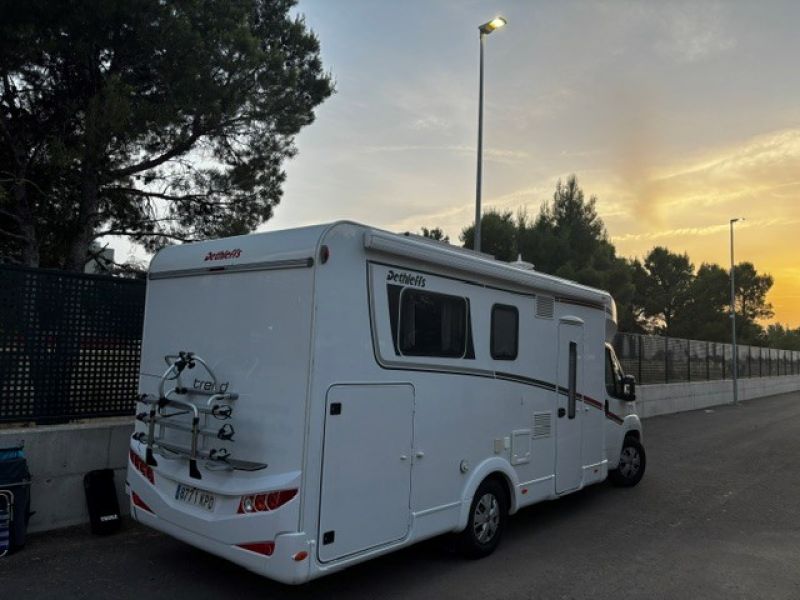 En venta Dethleffs TREND 7057  Fiat 2.3 130CV Blanco 2018 Zaragoza foto 2