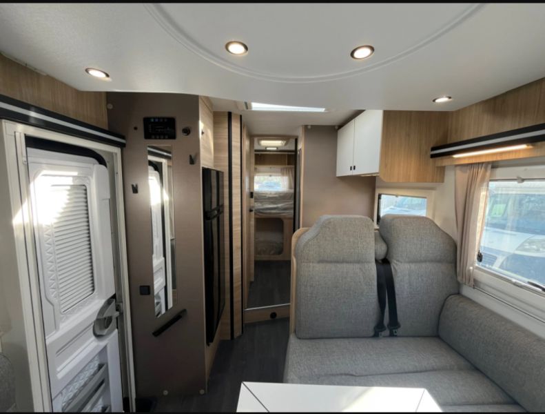En venta Challenger 384 Break Edition Blanco 2025 Madrid foto 12