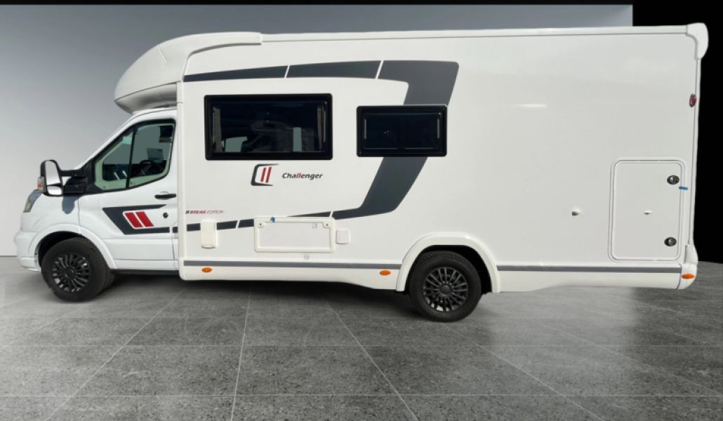 En venta Challenger 384 Break Edition Blanco 2025 Madrid foto 14
