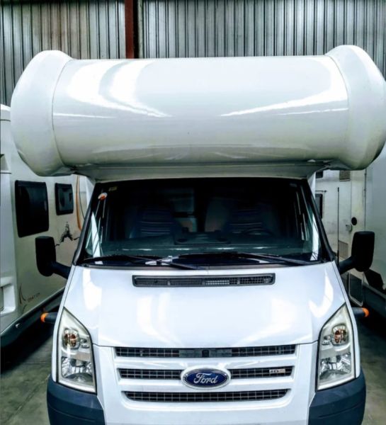 En venta Benimar Sport 310 Beige 2008 Navarra foto 1