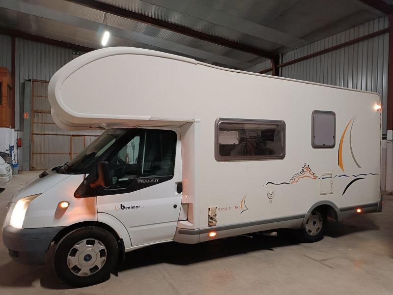 En venta Benimar Sport 310 Beige 2008 Navarra foto 2