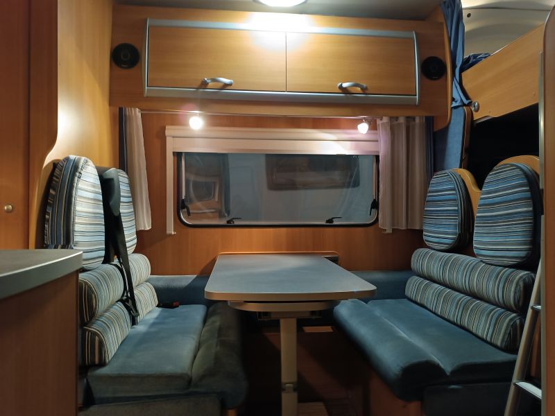 En venta Benimar Sport 310 Beige 2008 Navarra foto 8