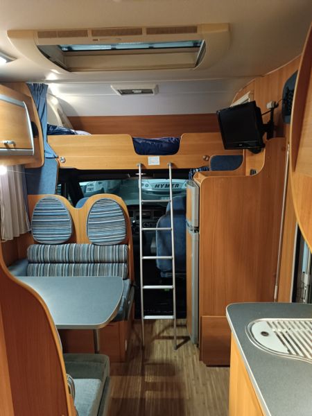 En venta Benimar Sport 310 Beige 2008 Navarra foto 10
