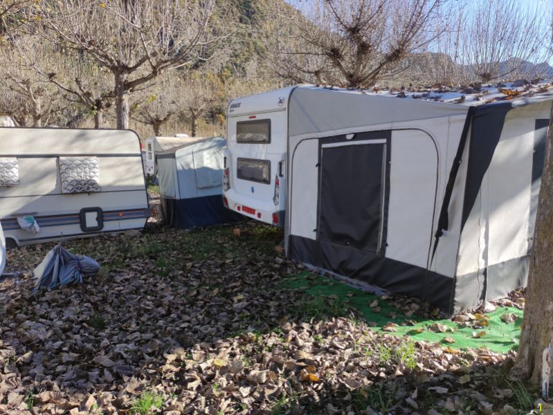 En venta Knaus Sport 500 FDK Blanco 2010 Lleida foto 6