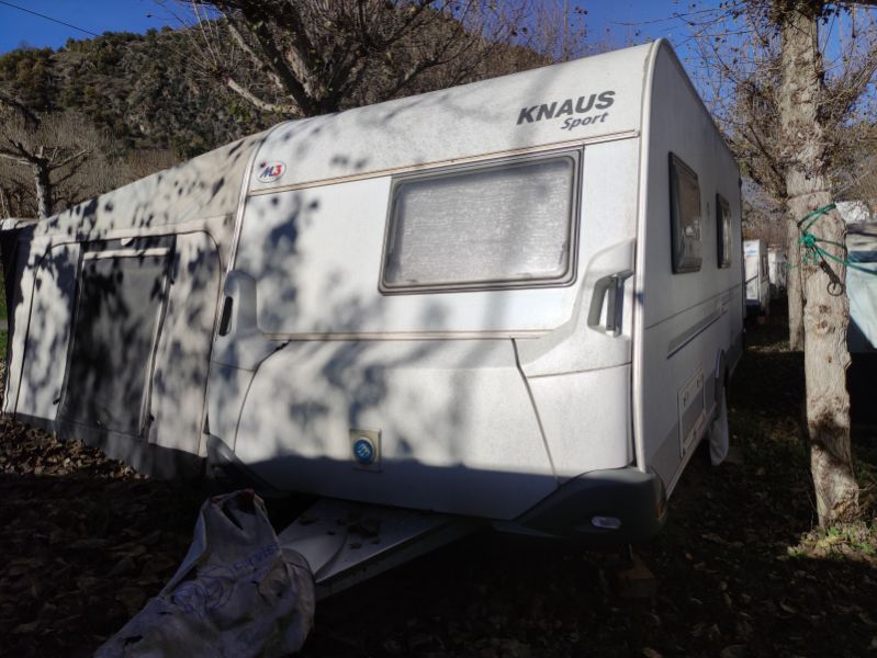 En venta Knaus Sport 500 FDK Blanco 2010 Lleida foto 7