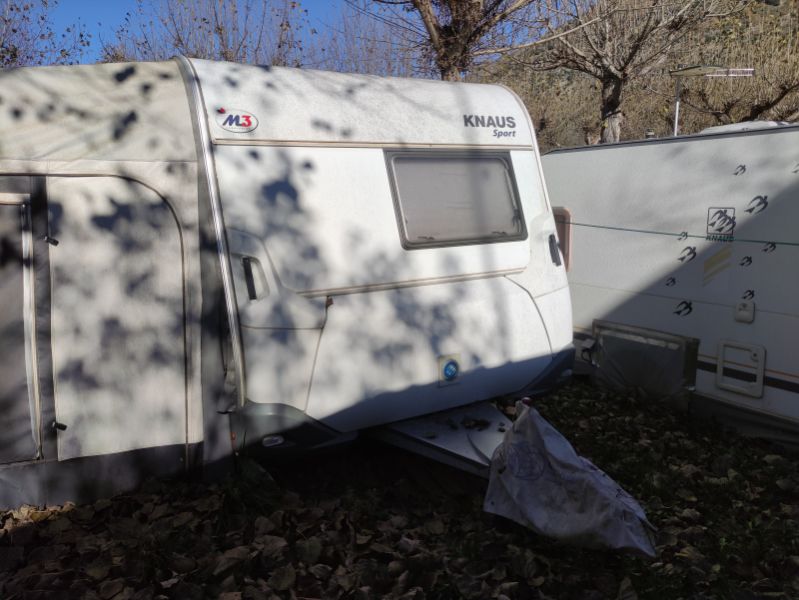 En venta Knaus Sport 500 FDK Blanco 2010 Lleida foto 8