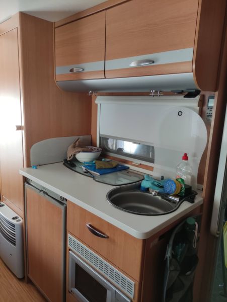 En venta Knaus Sport 500 FDK Blanco 2010 Lleida foto 10