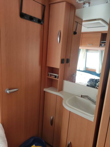En venta Knaus Sport 500 FDK Blanco 2010 Lleida foto 11