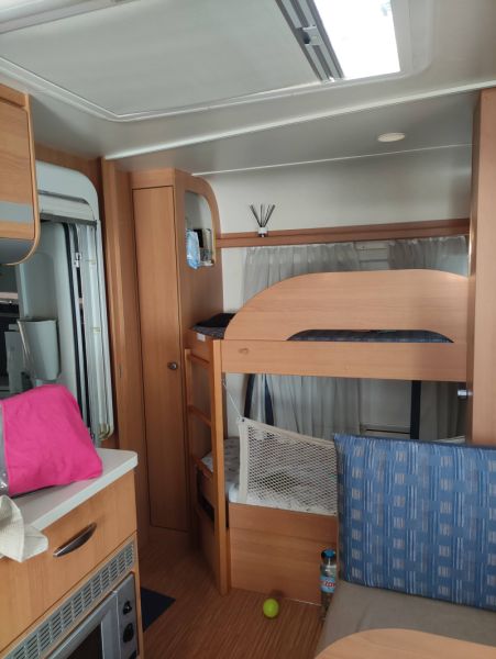 En venta Knaus Sport 500 FDK Blanco 2010 Lleida foto 14