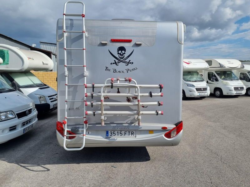 En venta Hymer / Eriba / Hymercar Camp 682 CL Gris 2007 Madrid foto 2