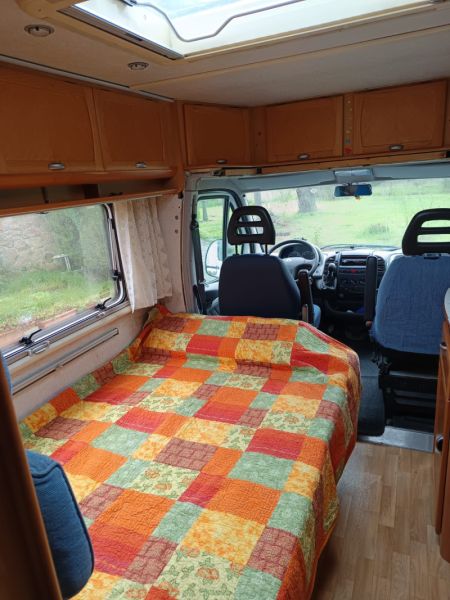 En venta Fiat DUCATO 2.8 JTD 127 CV SUN LIVING FALCON Blanco 2004 Madrid foto 17
