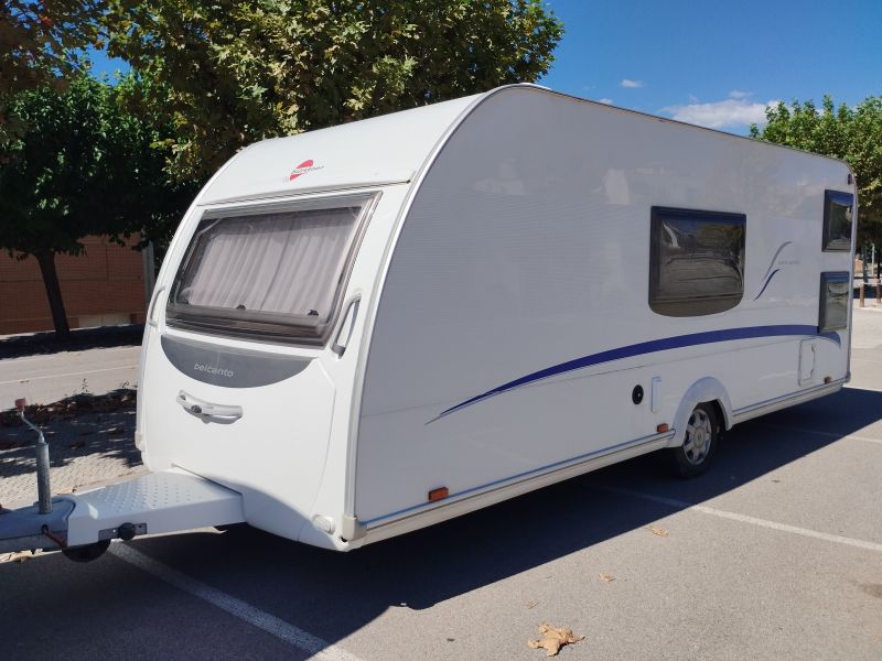 En venta Bürstner BELCANTO 500 TK Blanco 2007 Barcelona foto 3