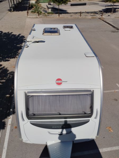En venta Bürstner BELCANTO 500 TK Blanco 2007 Barcelona foto 11