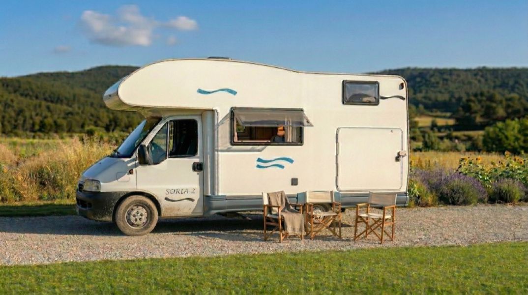 En venta SEA M100 Blanco 2005 Barcelona foto 2