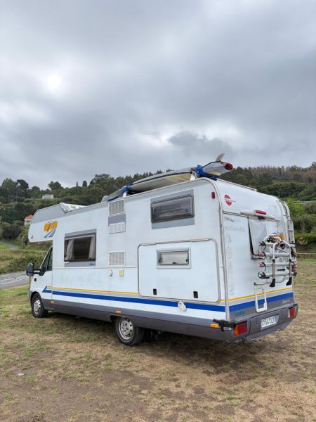 En venta Bürstner 2.8 DIESEL 127 CV 6 PLAZAS Blanco 2004 Murcia foto 9