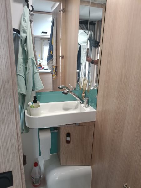 En venta Adria 360dk Blanco 2024 Asturias foto 6