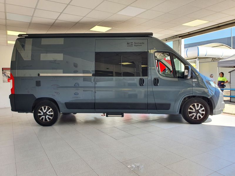 En venta Fiat DUCATO NOMADE NATION Gris 2024 Barcelona foto 4