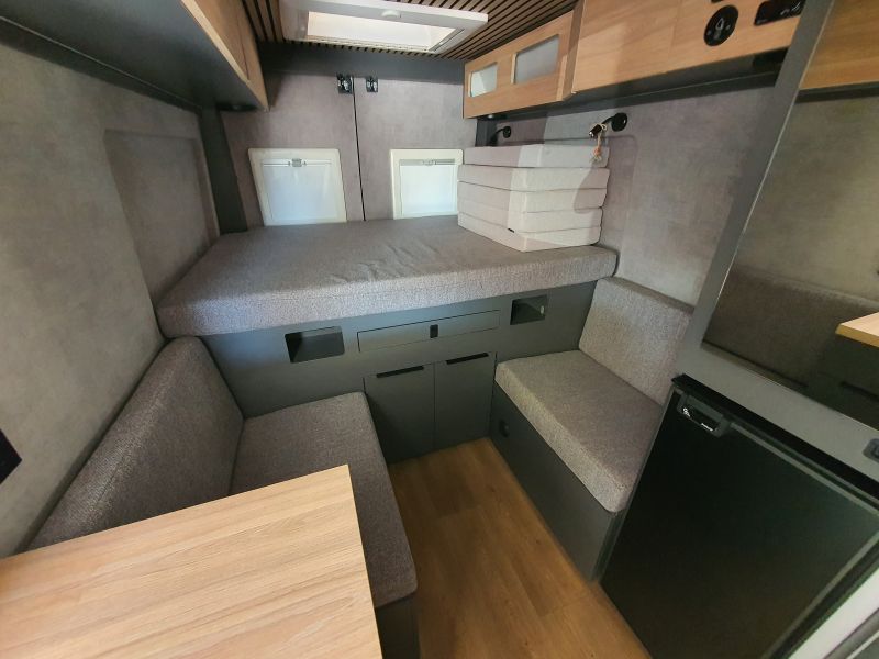En venta Fiat DUCATO NOMADE NATION Gris 2024 Barcelona foto 11