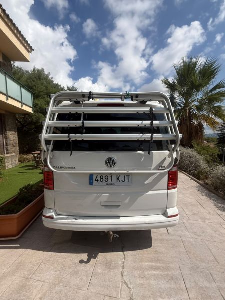 En venta Volkswagen California Beach T6 2.0 TDI 150 4Motion Blanco 2018 Barcelona foto 5
