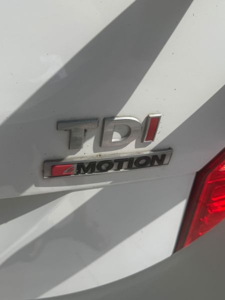 En venta Volkswagen California Beach T6 2.0 TDI 150 4Motion Blanco 2018 Barcelona foto 12