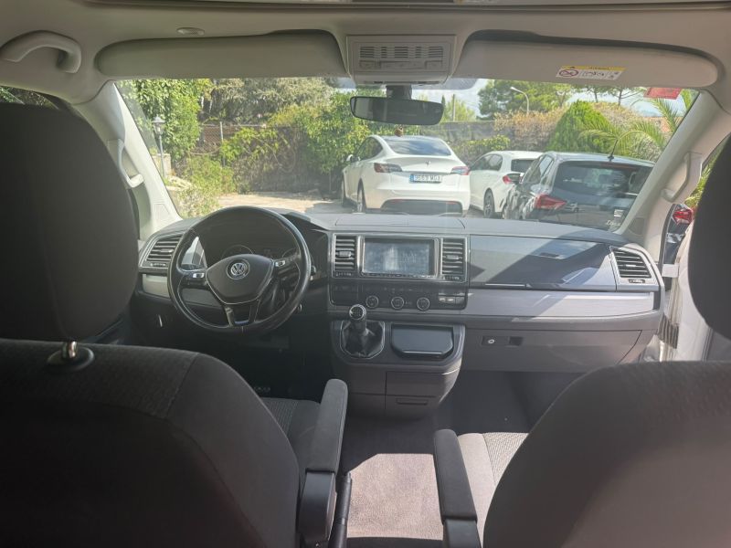 En venta Volkswagen California Beach T6 2.0 TDI 150 4Motion Blanco 2018 Barcelona foto 17