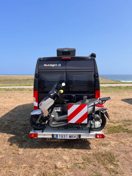 En venta Fiat Ducato  Negro 2023 Barcelona foto 2