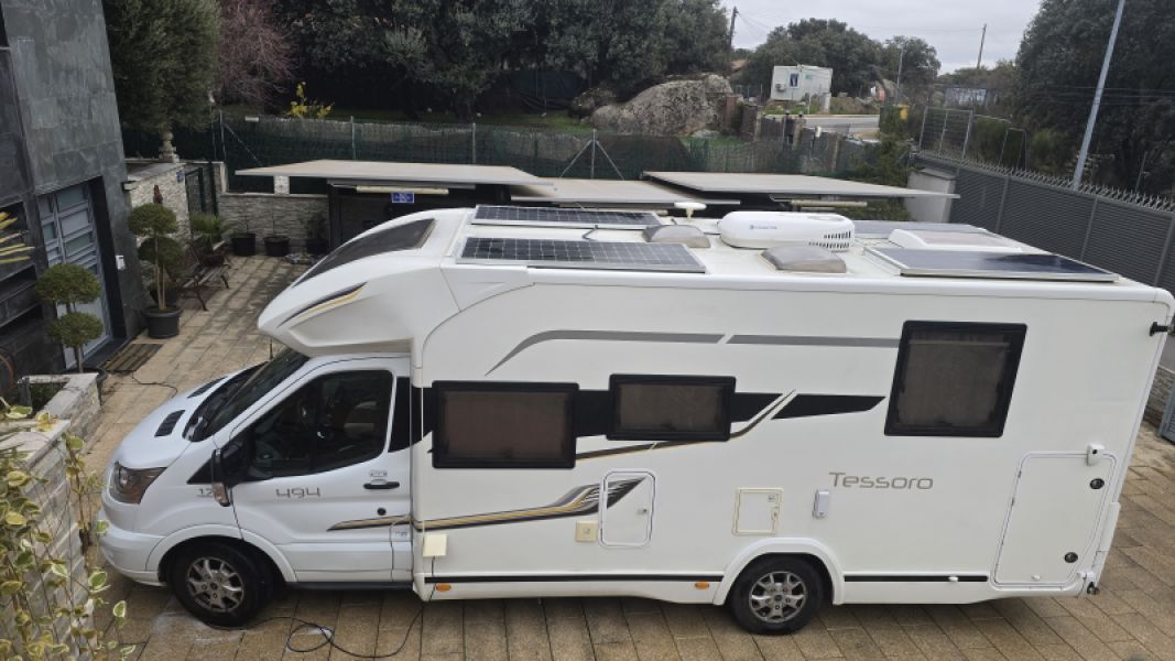 En venta Benimar TESSORO 494 Blanco 2019 Madrid foto 1