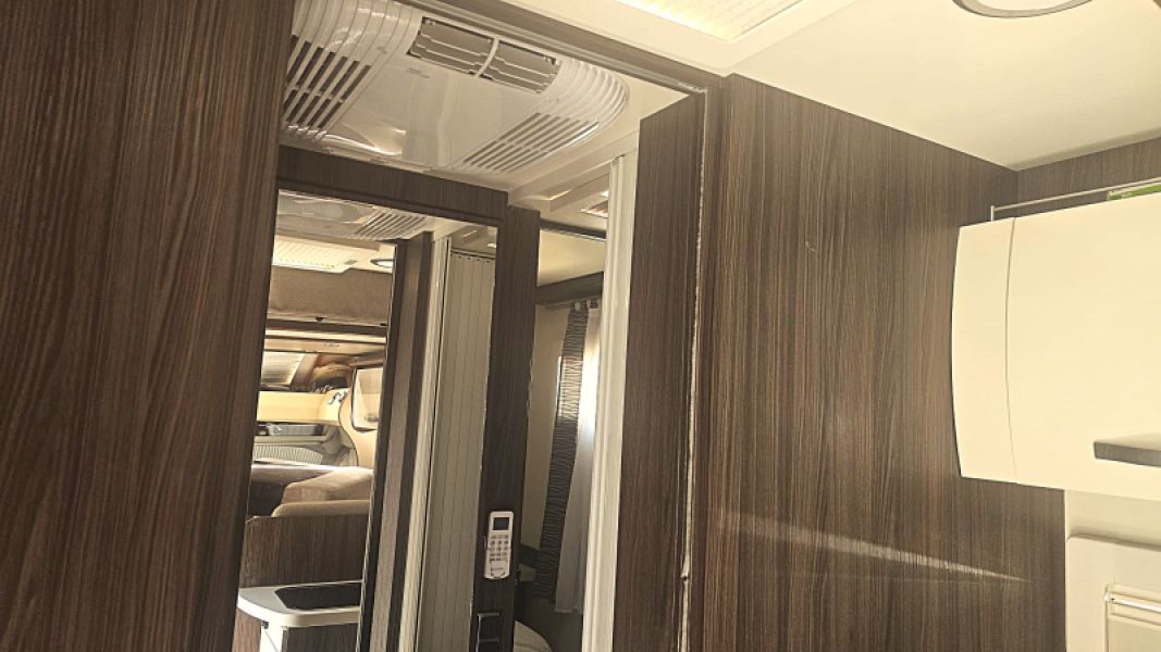 En venta Benimar TESSORO 494 Blanco 2019 Madrid foto 3