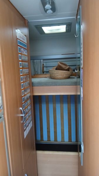 En venta Knaus SUN TRAVELER Blanco 2005 Asturias foto 1