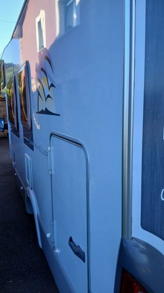 En venta Knaus SUN TRAVELER Blanco 2005 Asturias foto 6