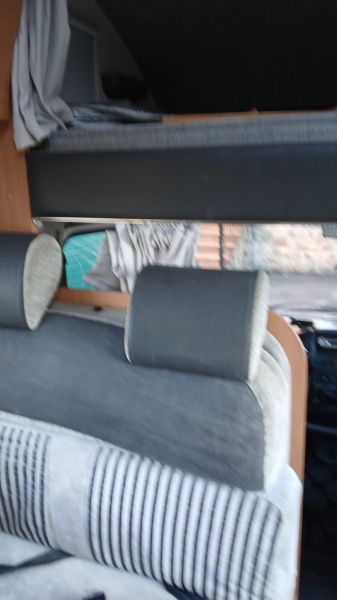 En venta Knaus SUN TRAVELER Blanco 2005 Asturias foto 10