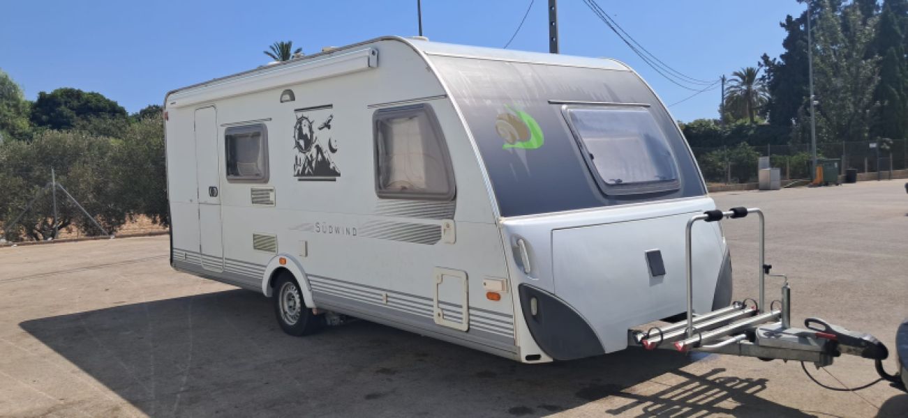 En venta Knaus SÜDWIND 500 FS Blanco 2007 Alicante foto 10