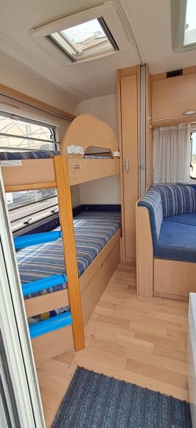 En venta Knaus SÜDWIND 500 FS Blanco 2007 Alicante foto 17