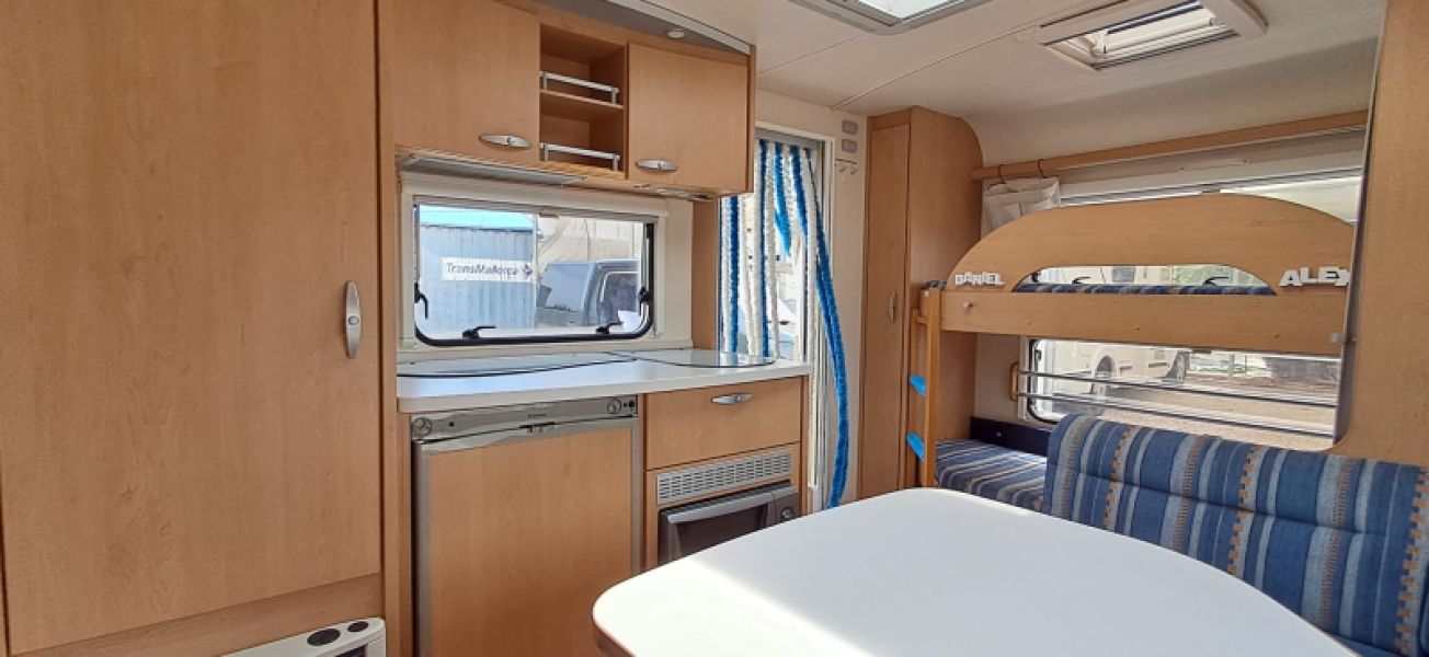 En venta Knaus SÜDWIND 500 FS Blanco 2007 Alicante foto 21